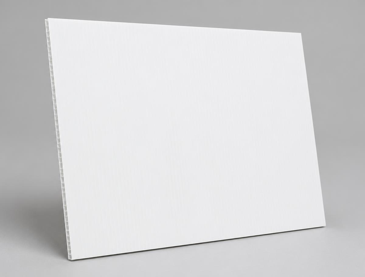 Blank 24 by 18 inch white corrugated plastic yard sign panel